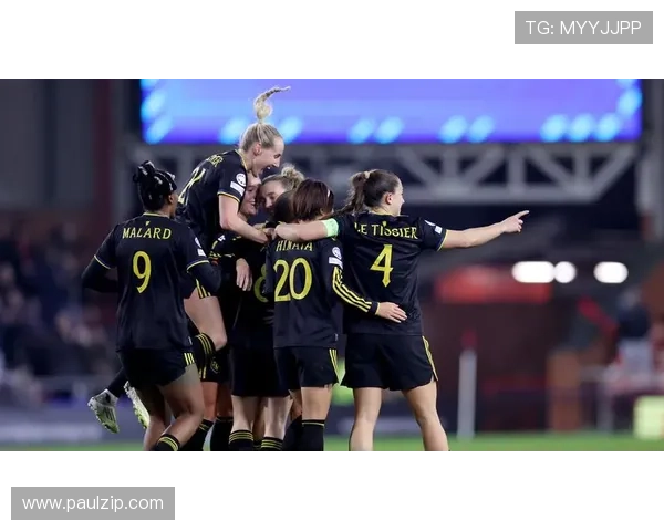 利用球探网比分足球比分直播平台，足球迷可以随时查看全球各大联赛的比赛实时比分和详细赛况，满足即时了解的需求